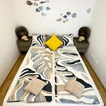 Bliss באלאטונפורד